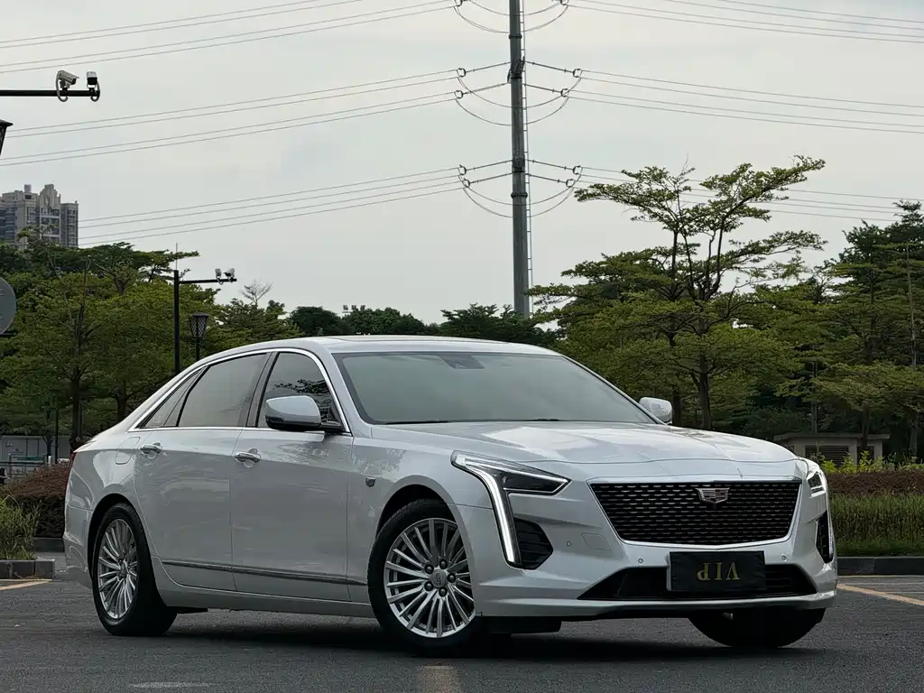 Cadillac CT6 2022 — фото 2