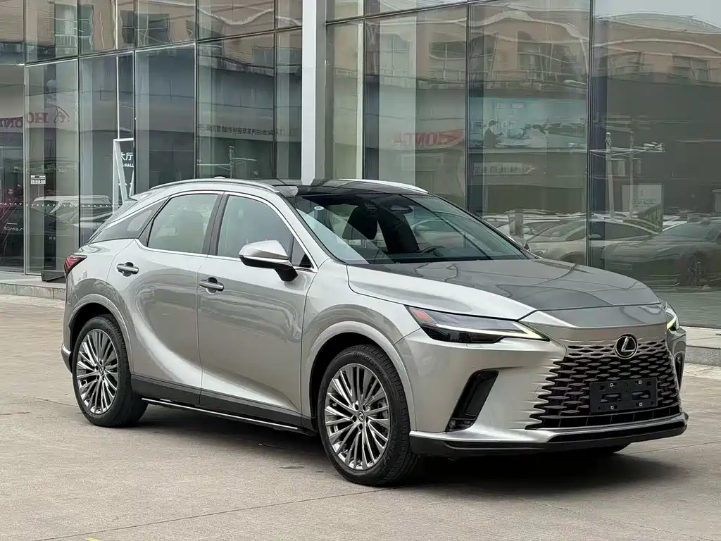 Lexus RX 2023 — фото 1