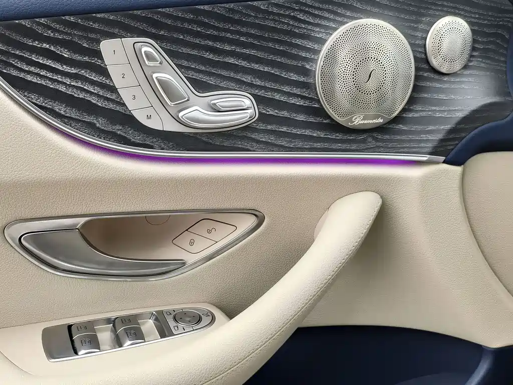 Mercedes-Benz E-Class 2021 — фото 10