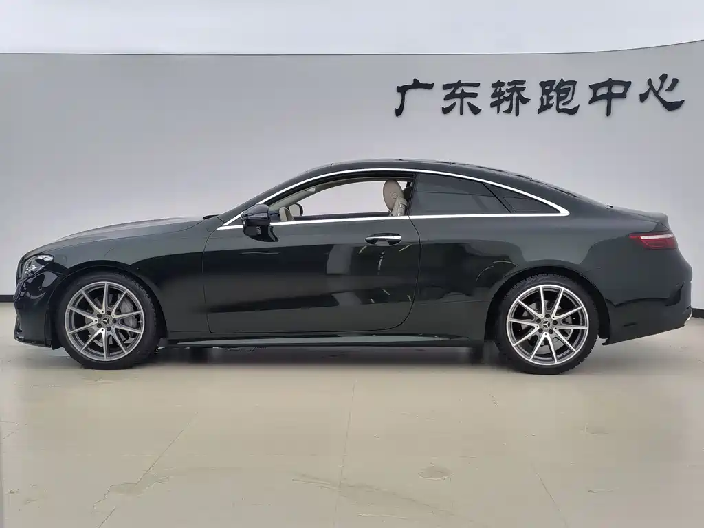 Mercedes-Benz E-Class 2021 — фото 12