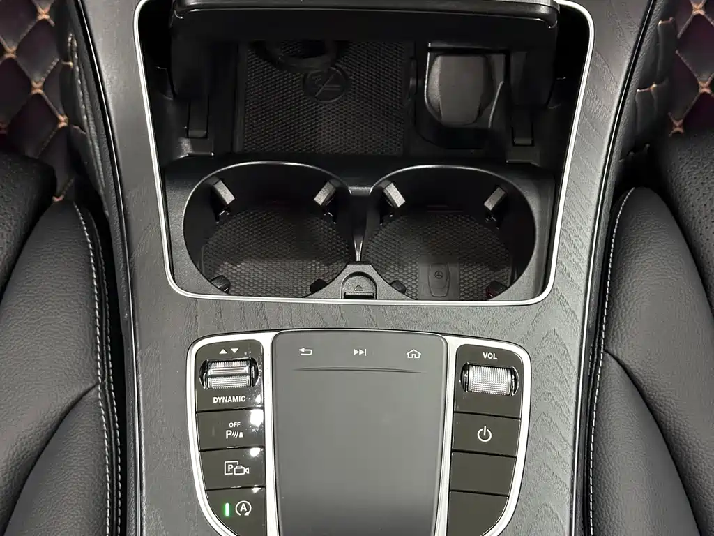 Mercedes-Benz C-Class 2020 — фото 16