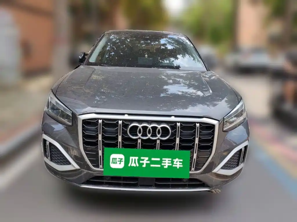 Audi Q2L 2023 — фото 24