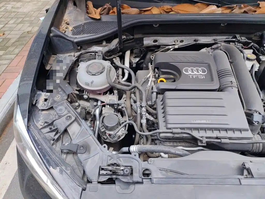 Audi Q2L 2023 — фото 21