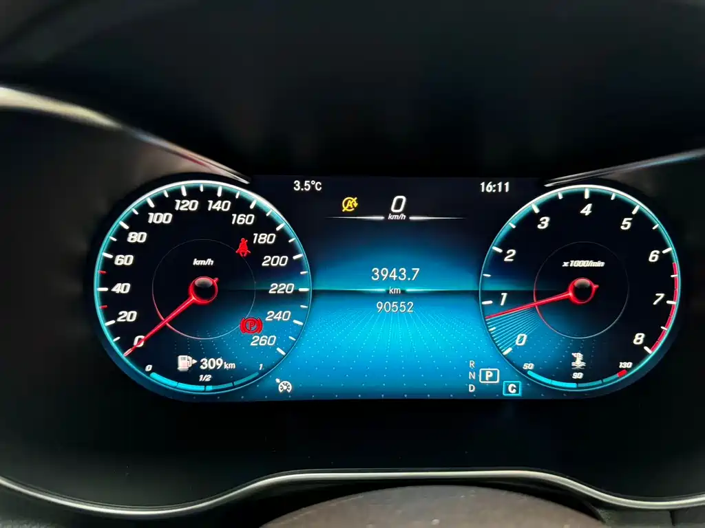 Mercedes-Benz GLC 2021 — фото 10