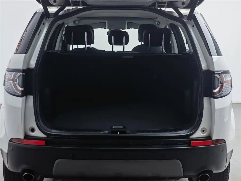 Land Rover Discovery Sport 2019 — фото 16