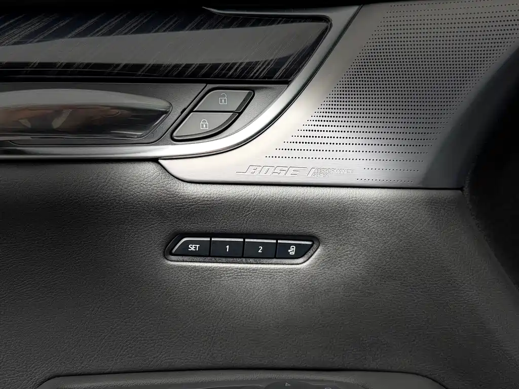 Cadillac XT6 2025 — фото 14