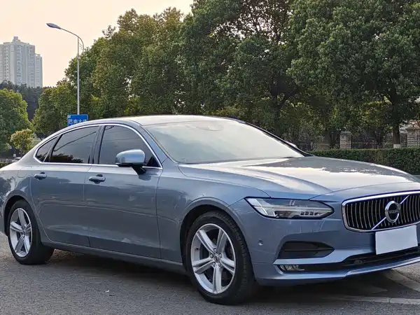 Volvo S90 2018
