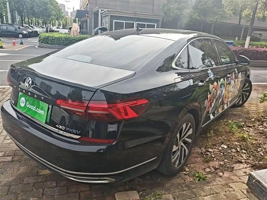 Volkswagen Passat New Energy 2020 — фото 7