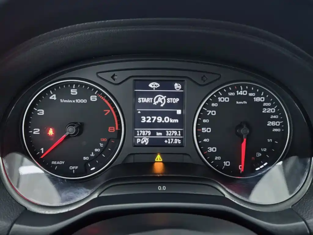 Audi Q2L 2024