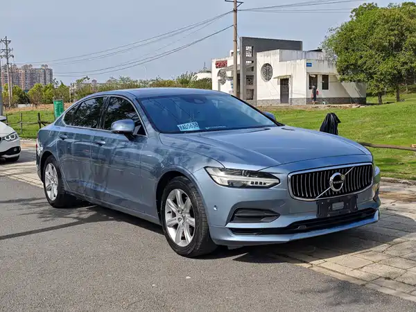 Volvo S90 2018