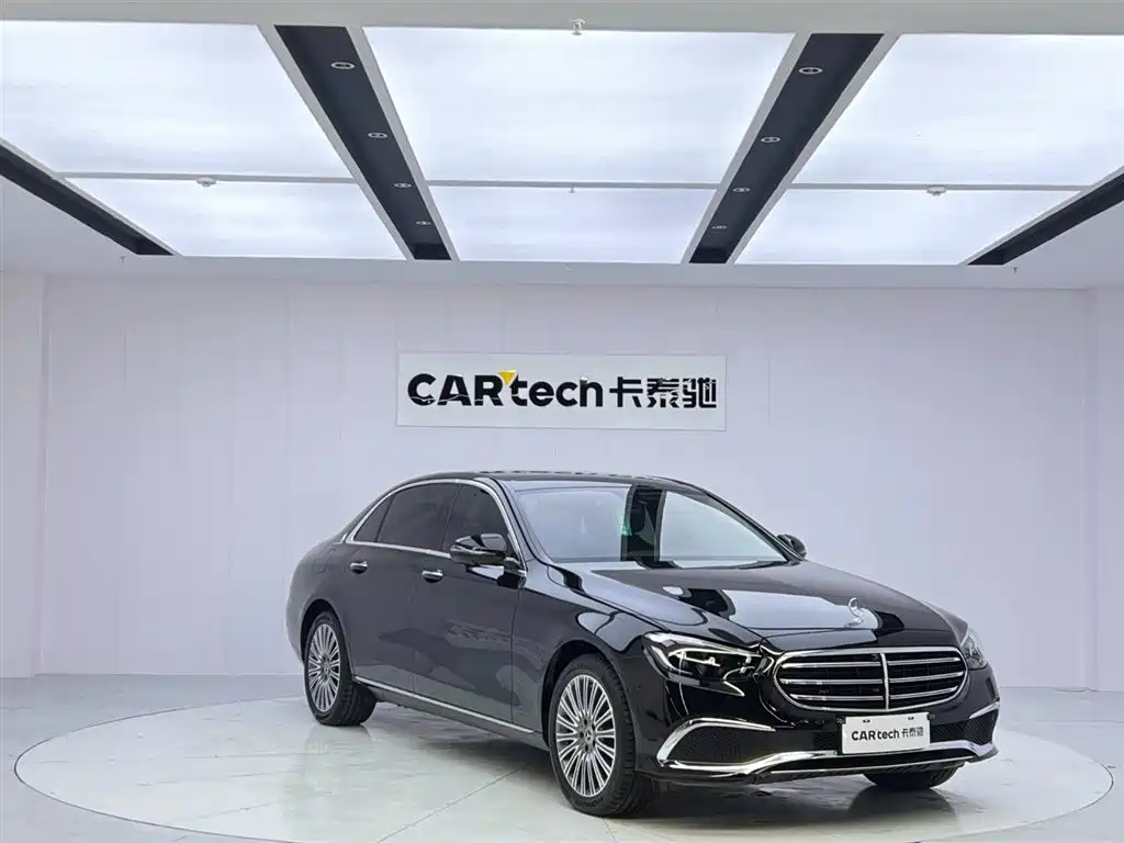 Mercedes-Benz E-Class 2023