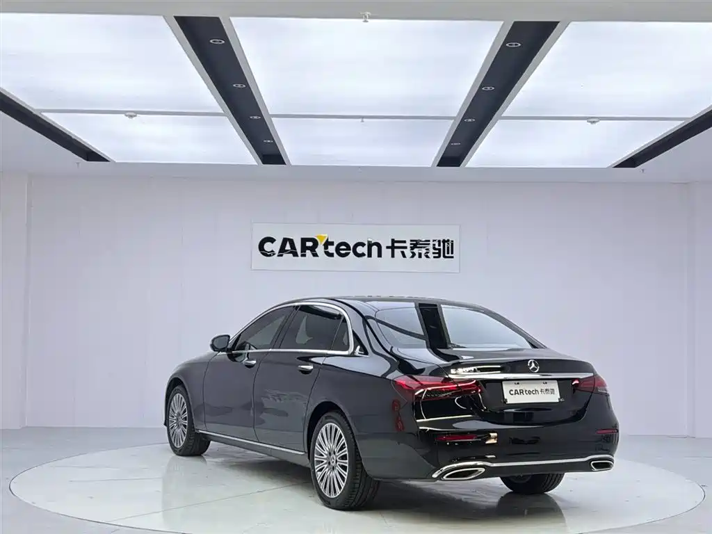 Mercedes-Benz E-Class 2023
