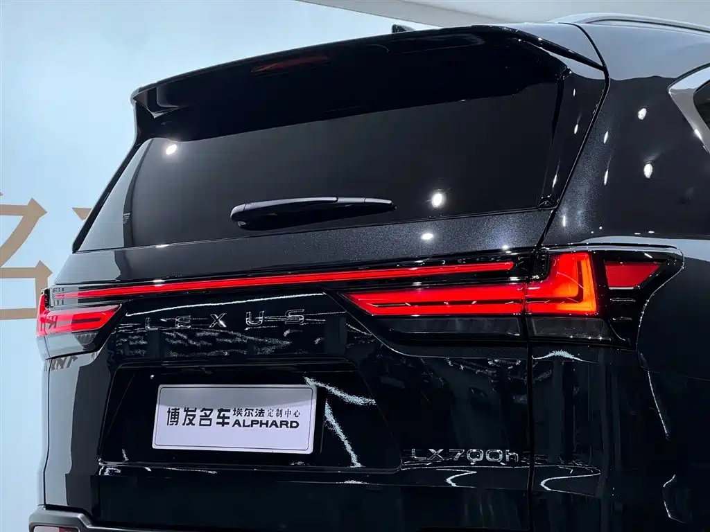 Lexus LX 2025 — фото 32