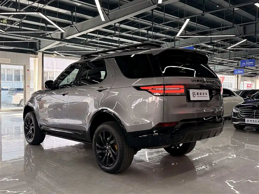 Land Rover Discovery 2020 — фото 27