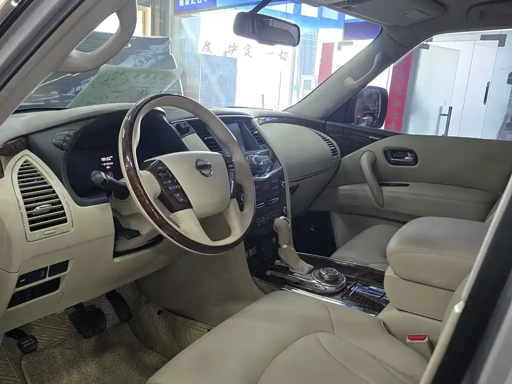Nissan Patrol 2018 — фото 10