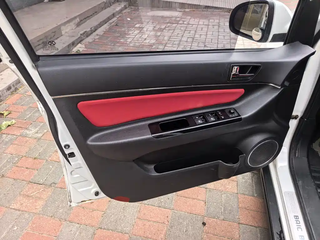 BAIC New Energy EX 2018