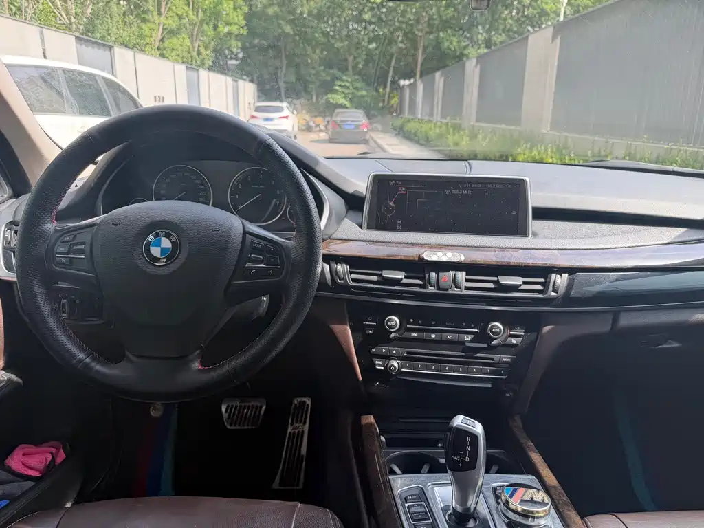 BMW X5 2016 — фото 10