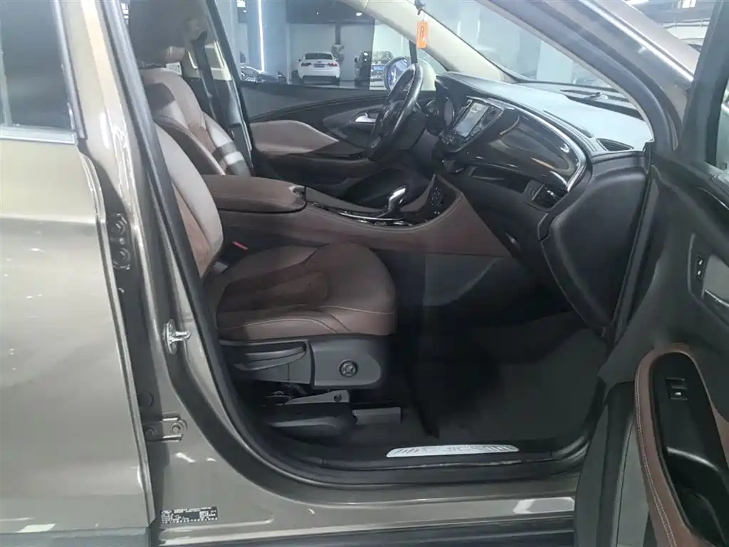 Buick Envision Plus 2016 — фото 23
