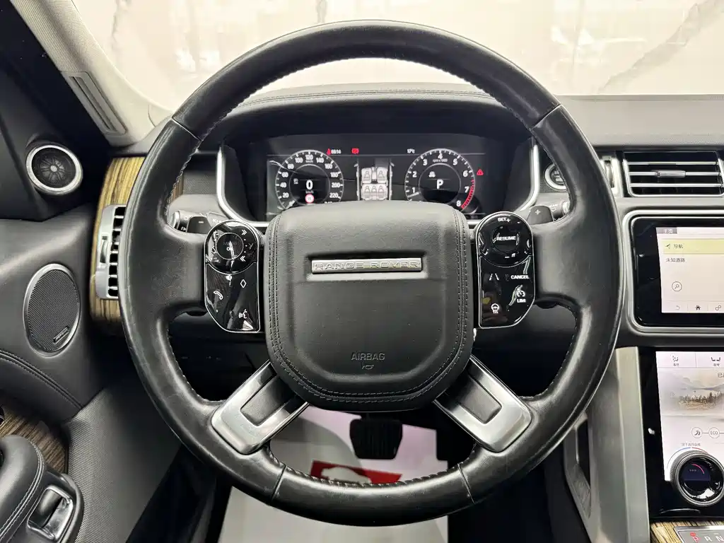 Land Rover Range Rover 2019 — фото 12