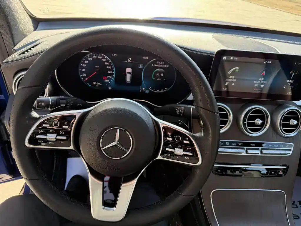 Mercedes-Benz GLC 2020 — фото 12