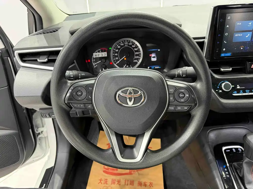 Toyota Corolla 2022 — фото 11