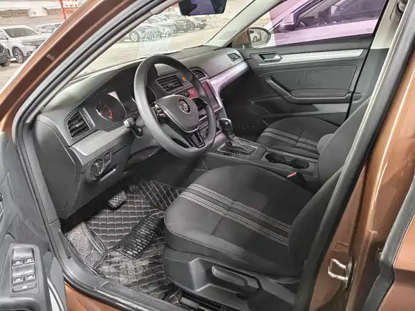 Volkswagen Lamando 2017