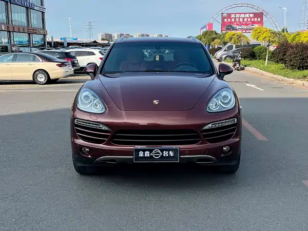 Porsche Cayenne 2011