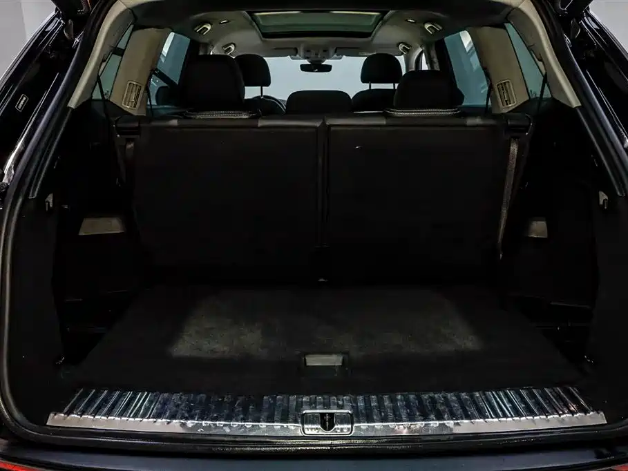 Audi Q6 2024