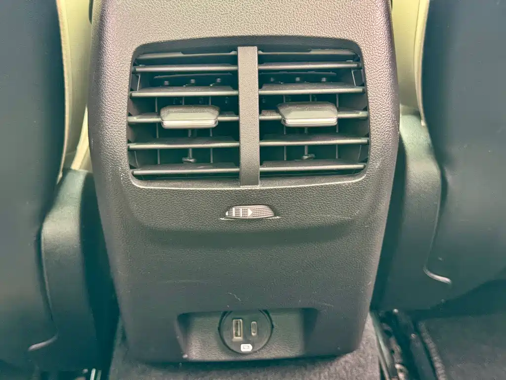 Ford Focus 2021 — фото 13