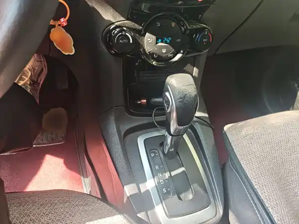 Ford Fiesta 2014