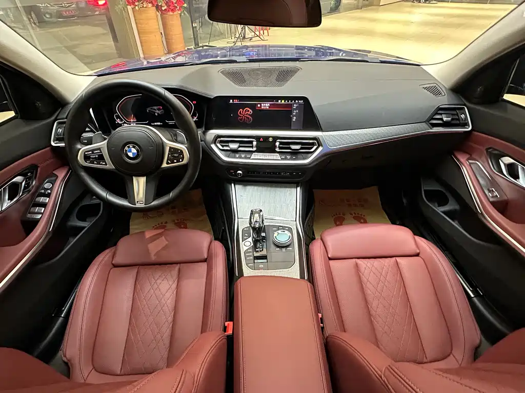 BMW 3 Series 2022 — фото 13
