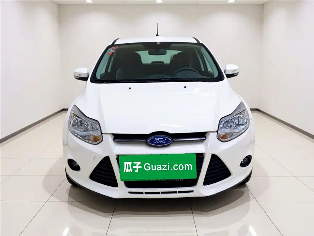 Ford Focus 2014 — фото 2