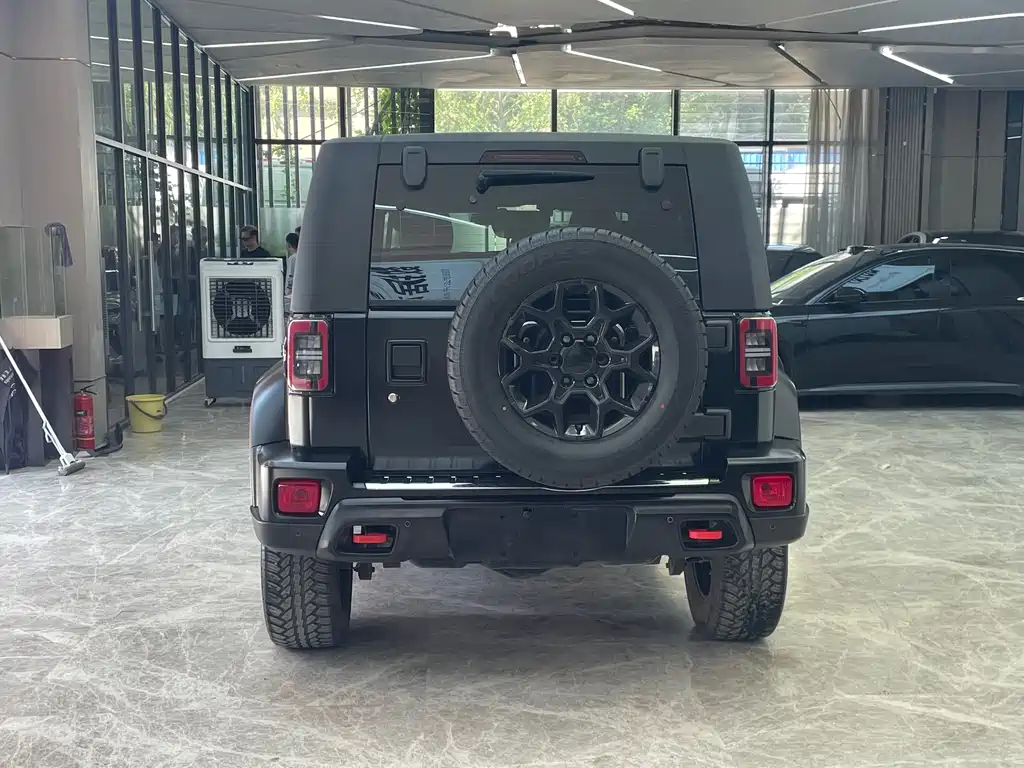 Beijing Off-Road BJ40 2024