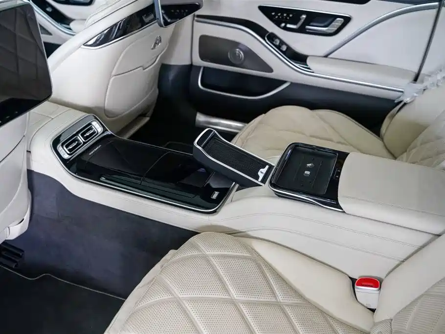 Mercedes-Benz S-Class 2024 — фото 8