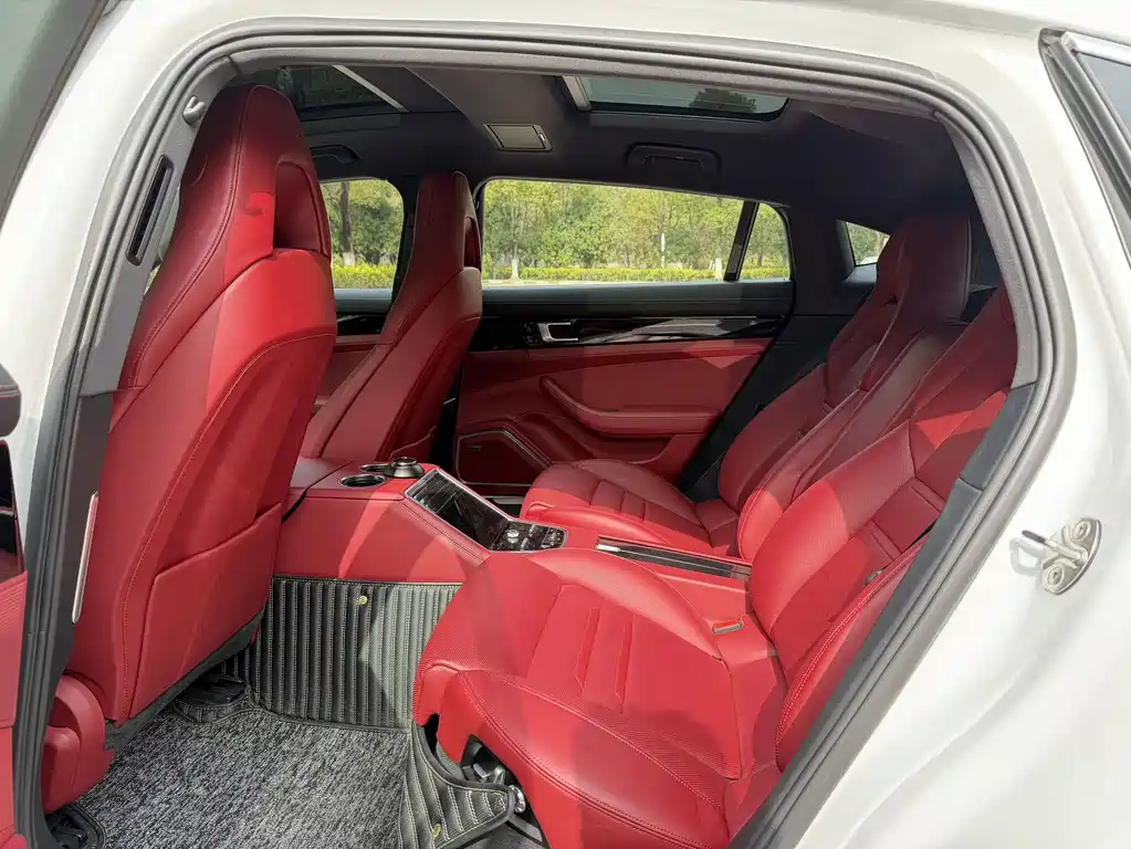 Porsche Panamera 2021 — фото 10