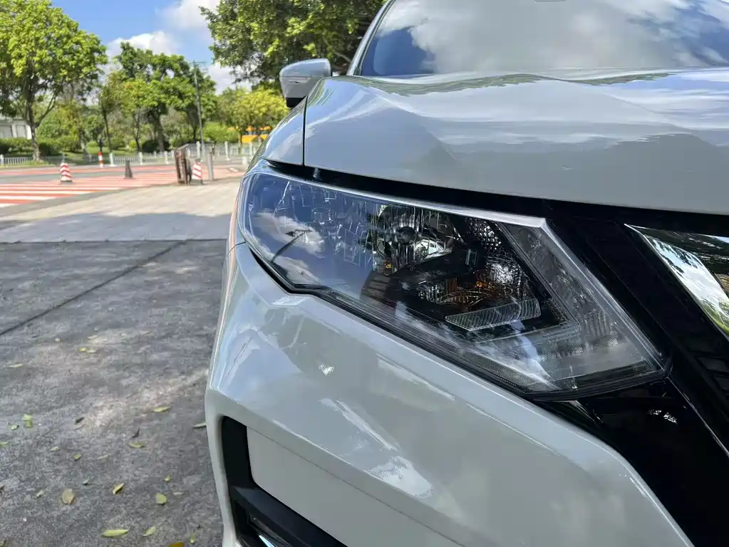 Nissan X-Trail 2018 — фото 19
