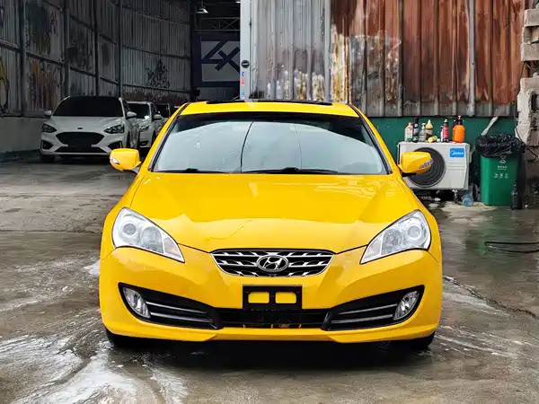 Hyundai Genesis Coupe 2011