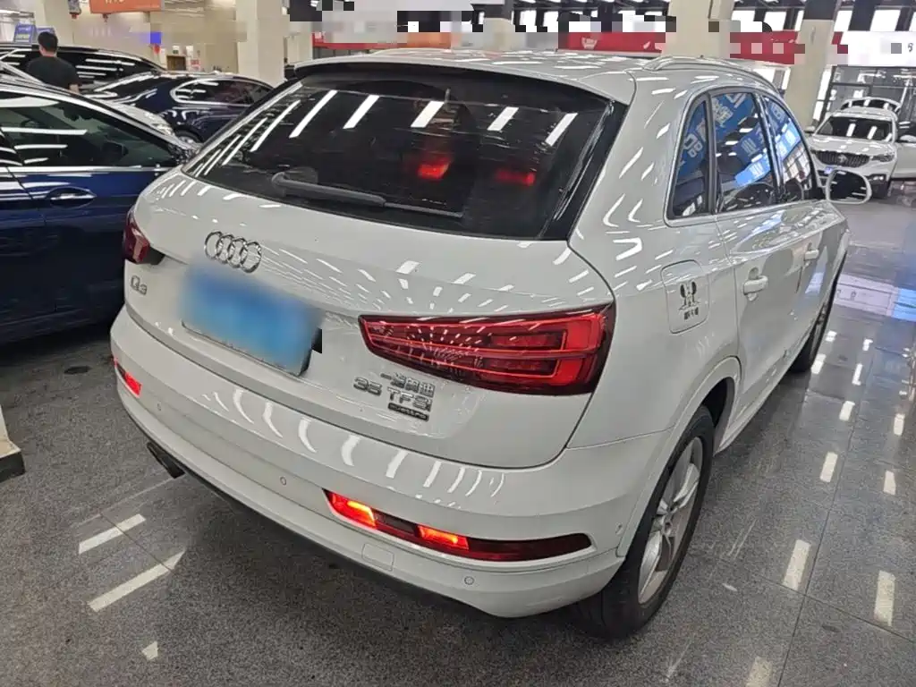 Audi Q3 2016