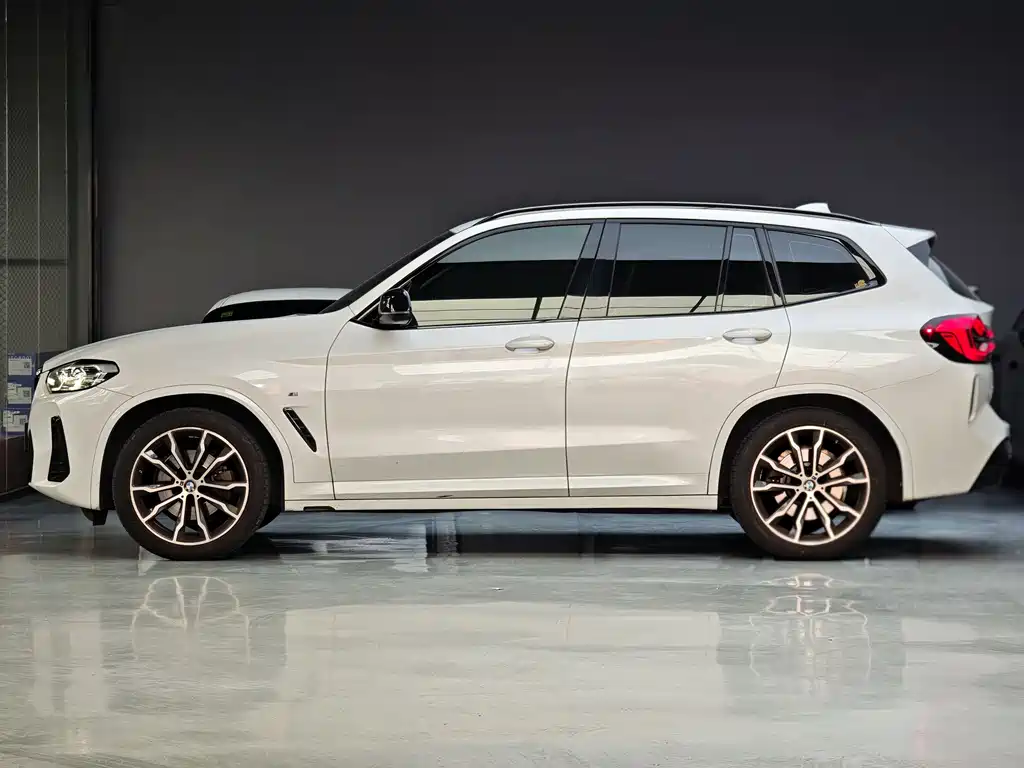 BMW X3 2022 — фото 3