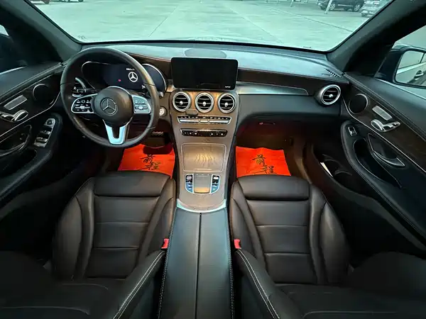 Mercedes-Benz GLC 2020