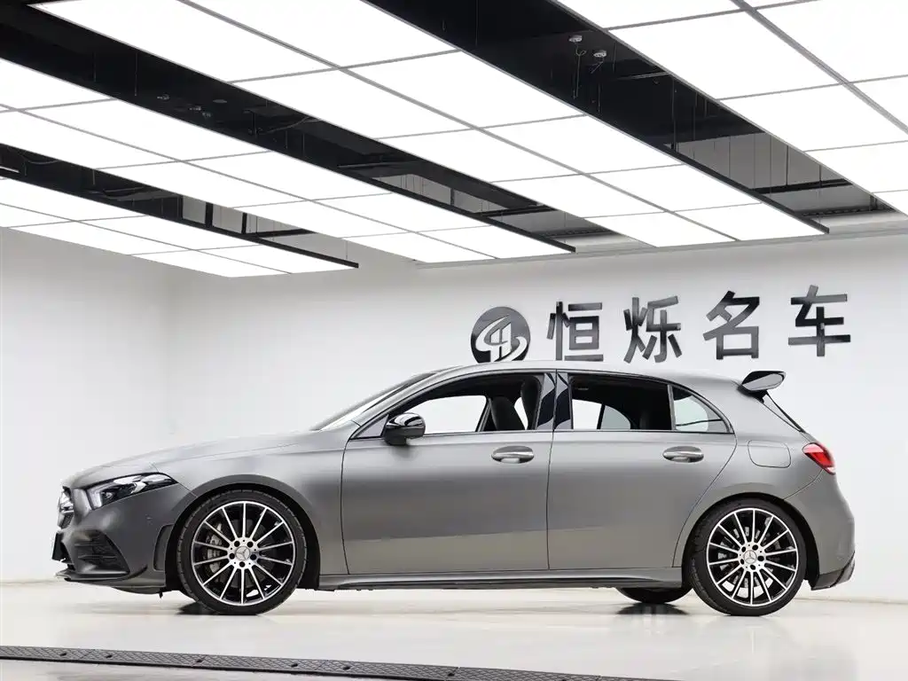 Mercedes-Benz A-Class AMG 2020 — фото 31
