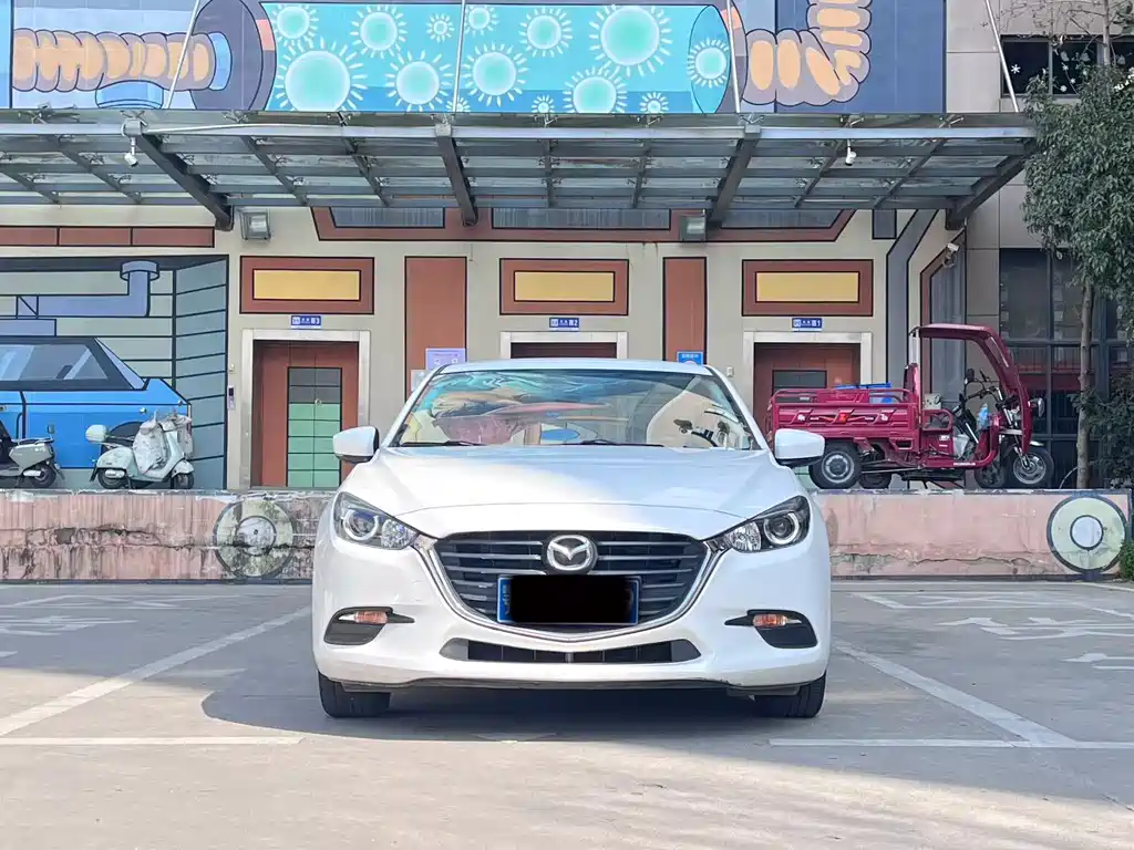 Mazda 3 Axela 2019 — фото 2