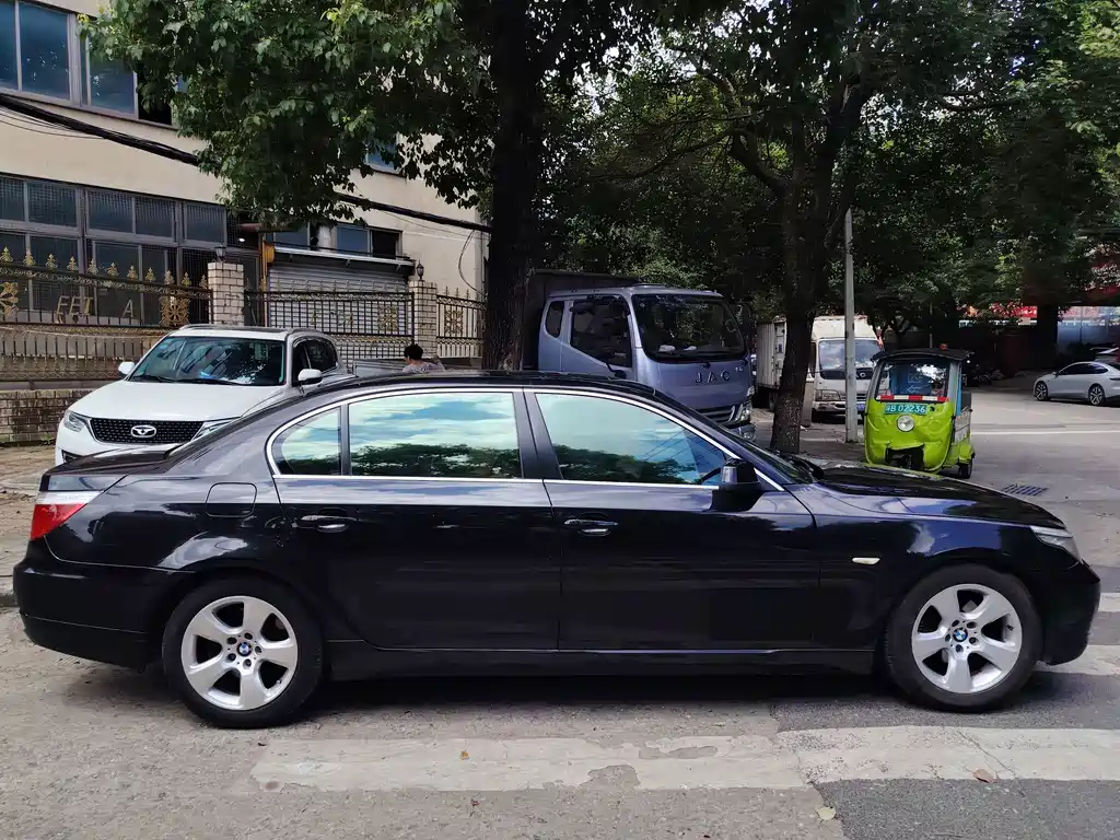 BMW 5 Series 2009