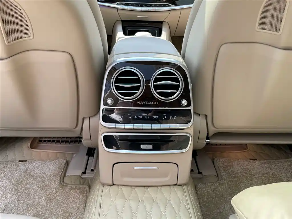 Mercedes-Benz Maybach S-Class 2020 — фото 16