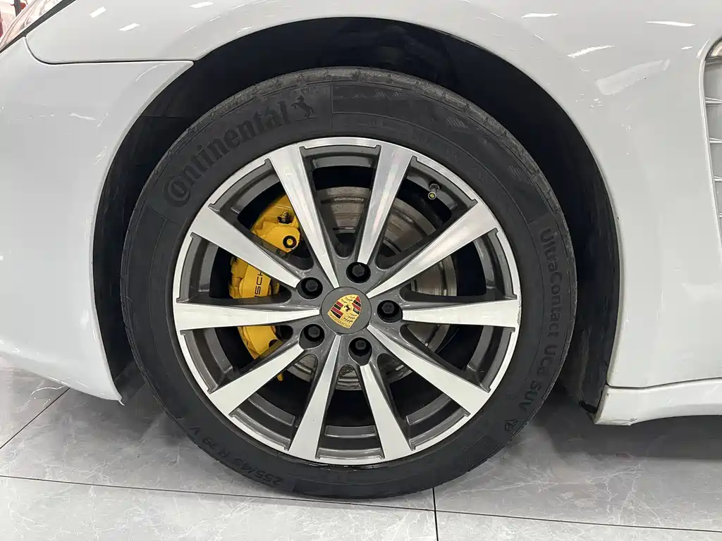 Porsche Panamera 2016 — фото 23