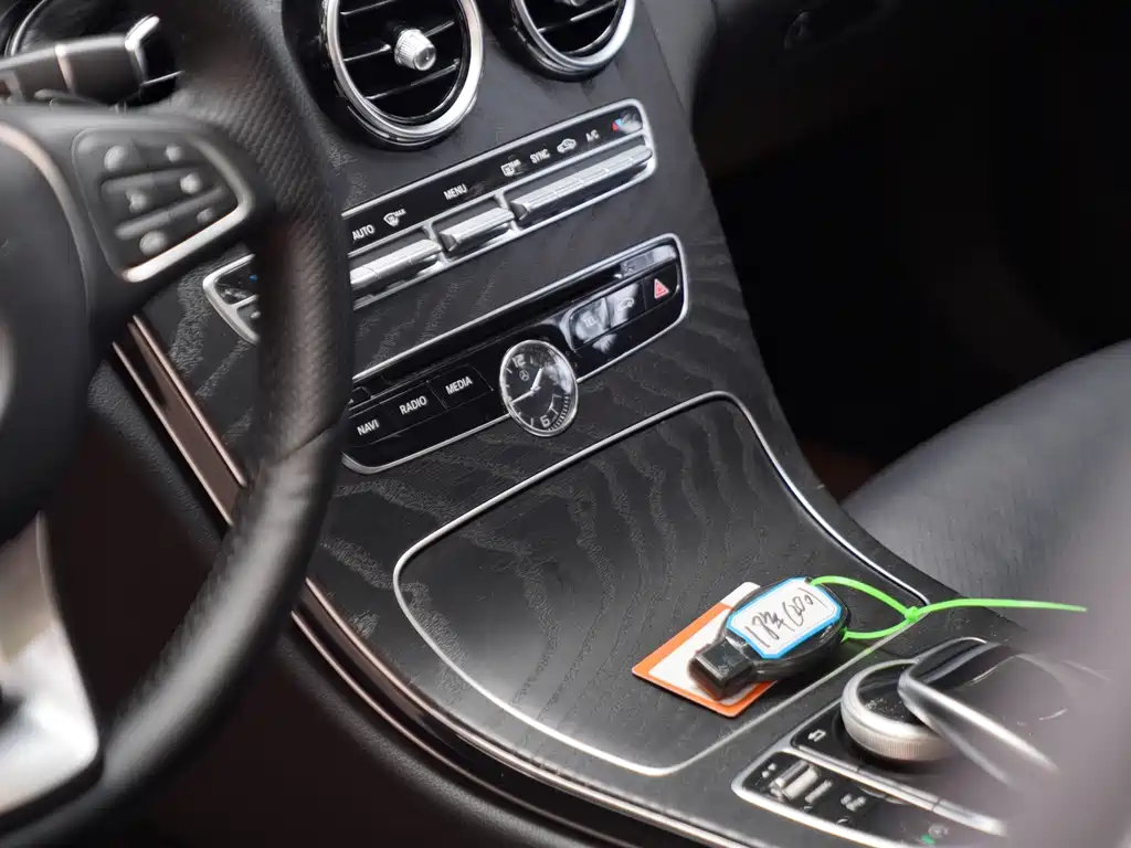 Mercedes-Benz C-Class 2018 — фото 10