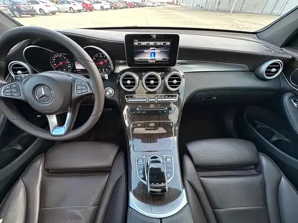 Mercedes-Benz GLC 2019