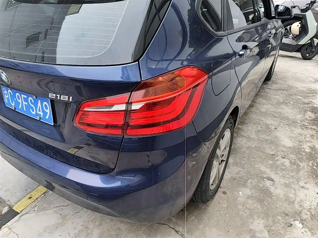 BMW 2 Series Active Tourer 2016 — фото 8