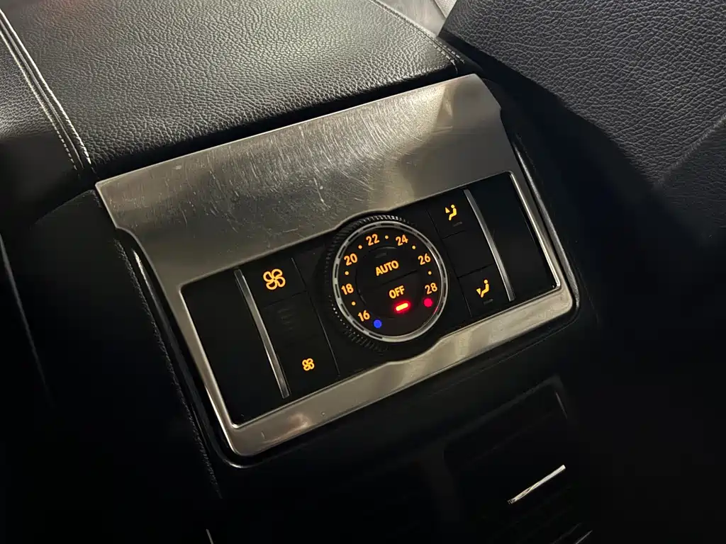 Mercedes-Benz R-Class 2018 — фото 14