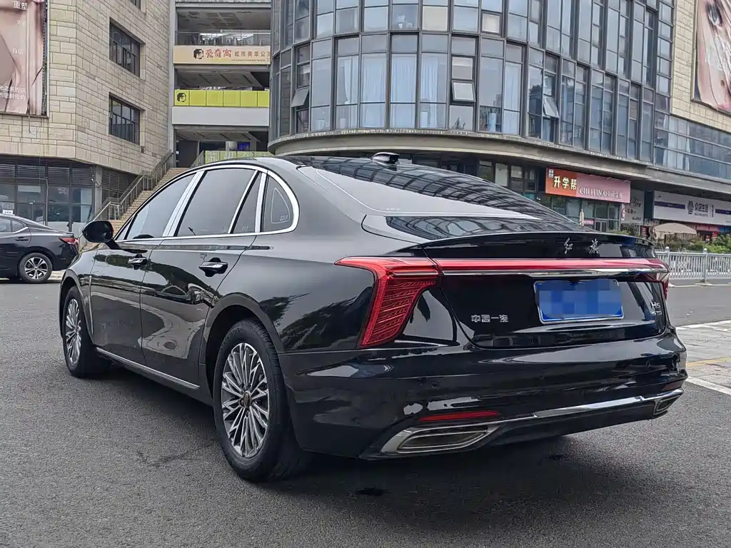 Hongqi H5 2024 — фото 3